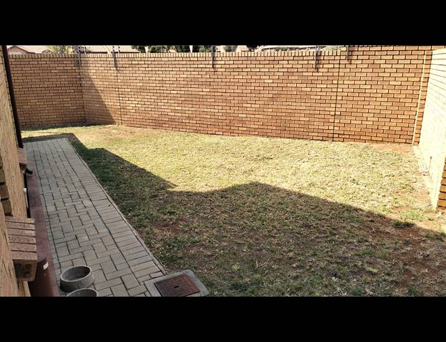 3 BEDROOM DUPLEX FOR SALE IN EQUESTRIA